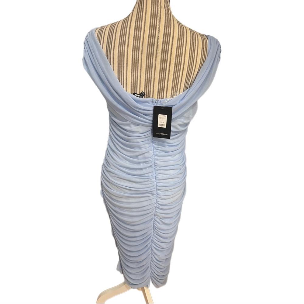 🆕 LIGHT BLUE RUCHED MIDI DRESS - Picture 8 of 9